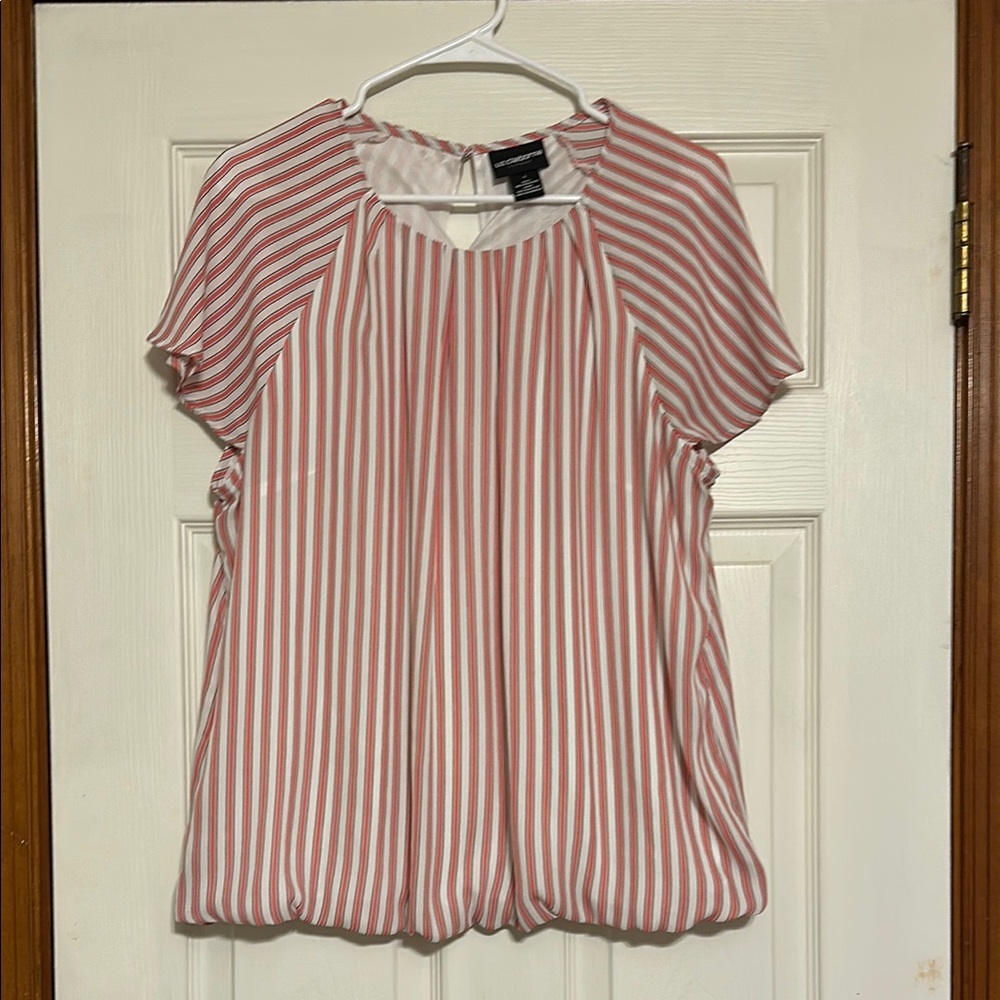 Liz Claiborne Career size L Pink and White Short Sleeve Blouse